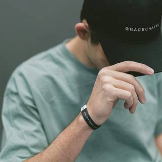 Fitted caps wallpaper