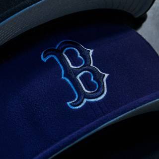 Fitted caps wallpaper