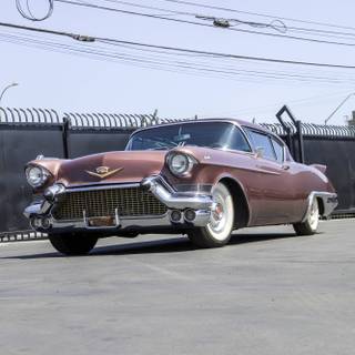 Cadillac Eldorado pink wallpaper