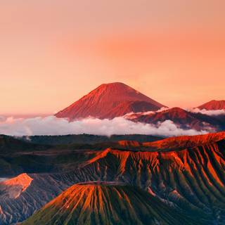 Red mountains 4k wallpaper