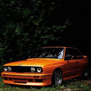 iPhone 13 cars wallpaper