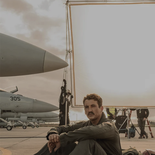 Top Gun Maverick iPhone wallpaper