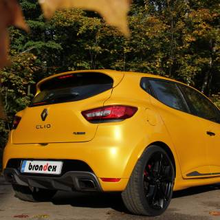 Renault Clio 4 wallpaper