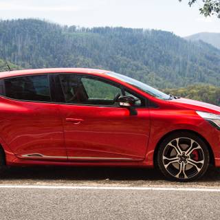 Renault Clio 4 wallpaper