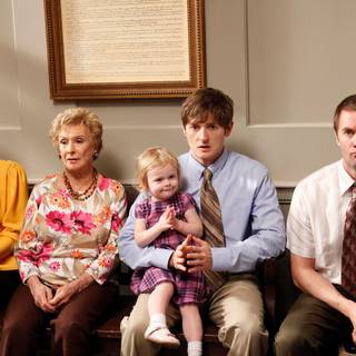 Raising Hope wallpaper