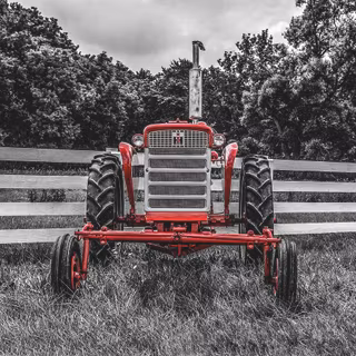 International tractors wallpaper