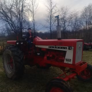 International tractors wallpaper