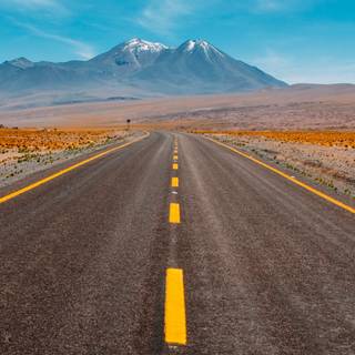 Clean 4k iPhone wallpaper