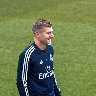 Kroos 4k wallpaper