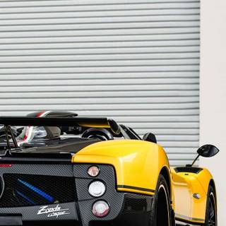 Pagani Zonda iPhone wallpaper