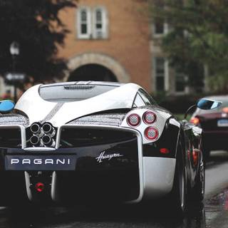 Pagani Zonda iPhone wallpaper