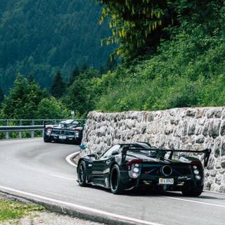 Pagani Zonda iPhone wallpaper