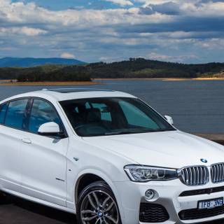 BMW X4 iPhone wallpaper