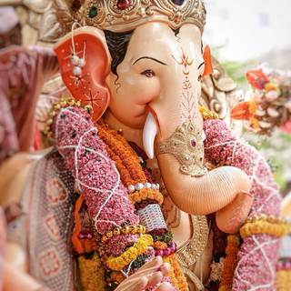 Lalbaugcha Raja 2024 wallpaper