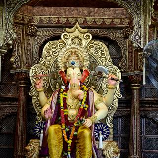 Lalbaugcha Raja 2024 wallpaper