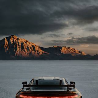 iPhone cool car wallpaper