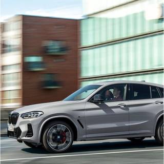 BMW X4 iPhone wallpaper