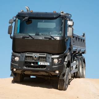 Renault Magnum wallpaper