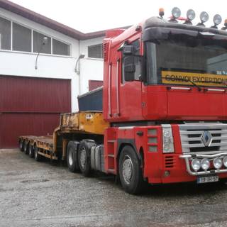 Renault Magnum wallpaper