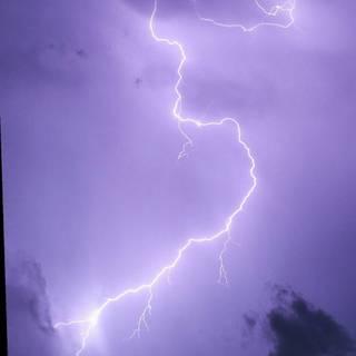 Thunder sky phone wallpaper