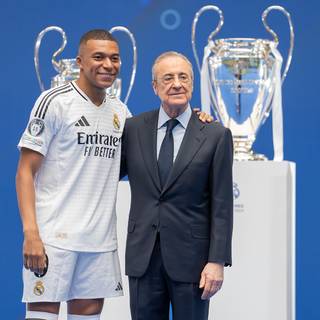 Mbappe Madrid wallpaper