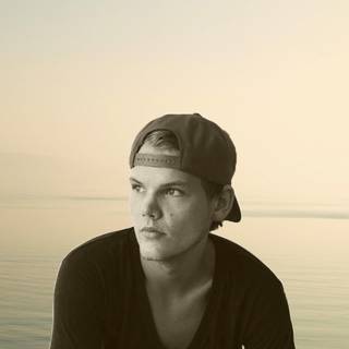 Avicii iPhone 14 wallpaper