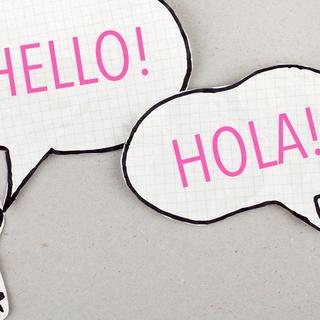 English or Spanish wallpaper