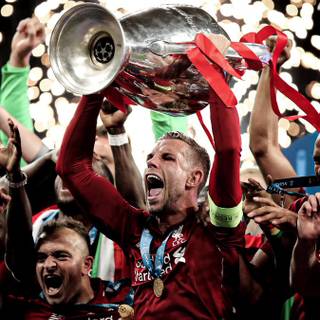 Liverpool trophy wallpaper