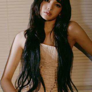 LISA New Woman wallpaper