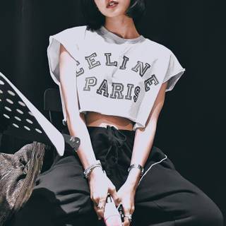 LISA New Woman wallpaper