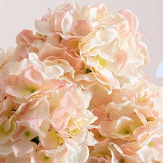 Fake flowers wallpaper