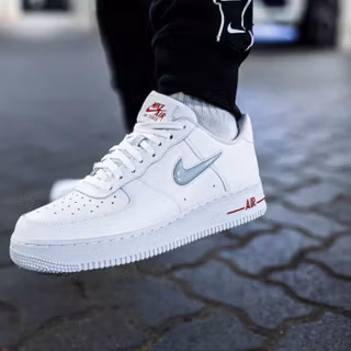 Tennis shoes wallpaper