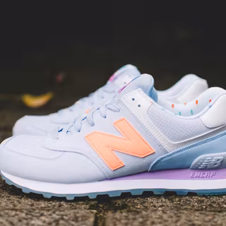 Tennis shoes wallpaper