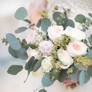 Fake flowers wallpaper