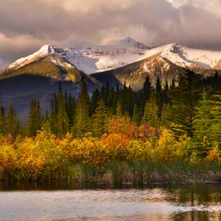 Autumn lake mountain wallpaper