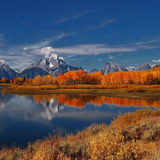 Autumn lake mountain wallpaper