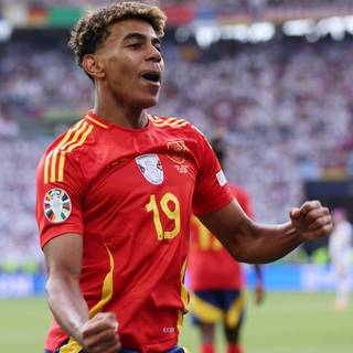 Lamine Yamal 2024 wallpaper