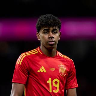 Lamine Yamal 2024 wallpaper