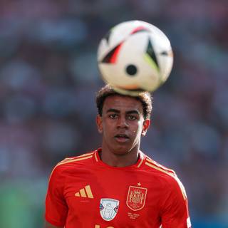 Lamine Yamal 2024 wallpaper