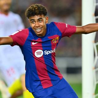 Lamine Yamal 2024 wallpaper