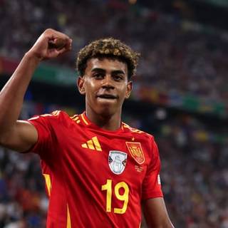 Lamine Yamal 2024 wallpaper