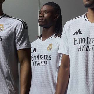 Real Madrid 2024/25 wallpaper