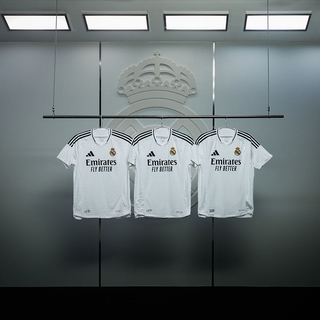 Real Madrid 2024/25 wallpaper