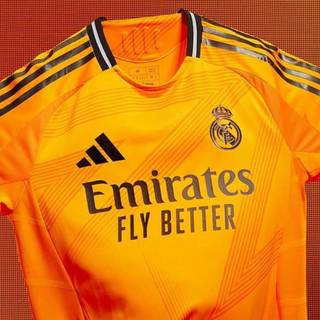 Real Madrid 2024/25 wallpaper