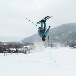 Skiing phone wallpaper