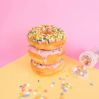 Yellow donut wallpaper