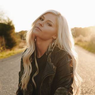 Sadie Bass wallpaper