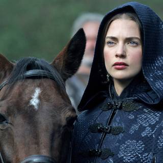 Laura Berlin wallpaper