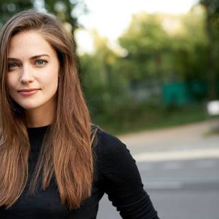 Laura Berlin wallpaper