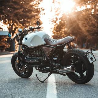 Motorcycle 4k iPhone wallpaper
